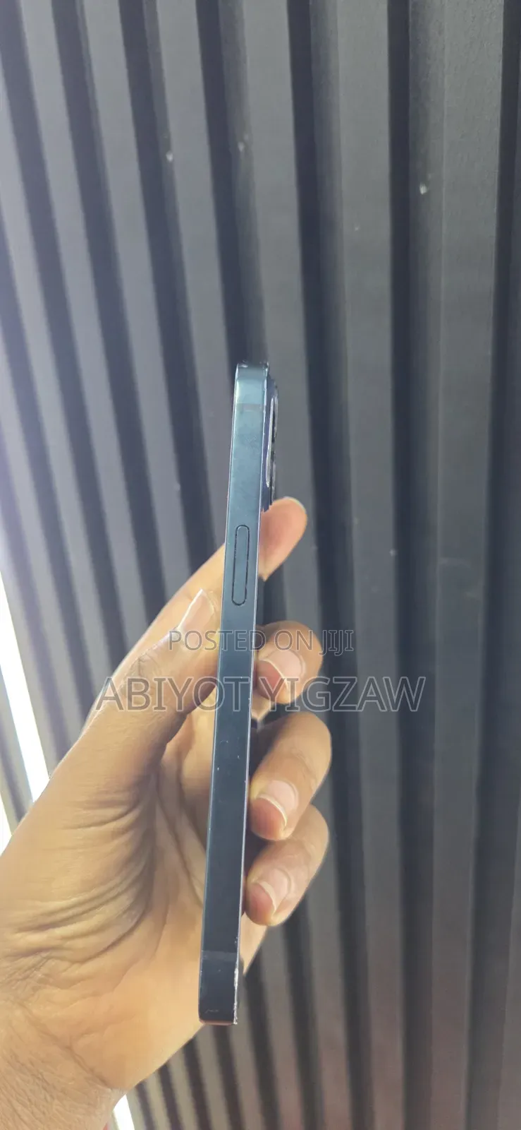 New Apple iPhone 13 128 GB Blue
