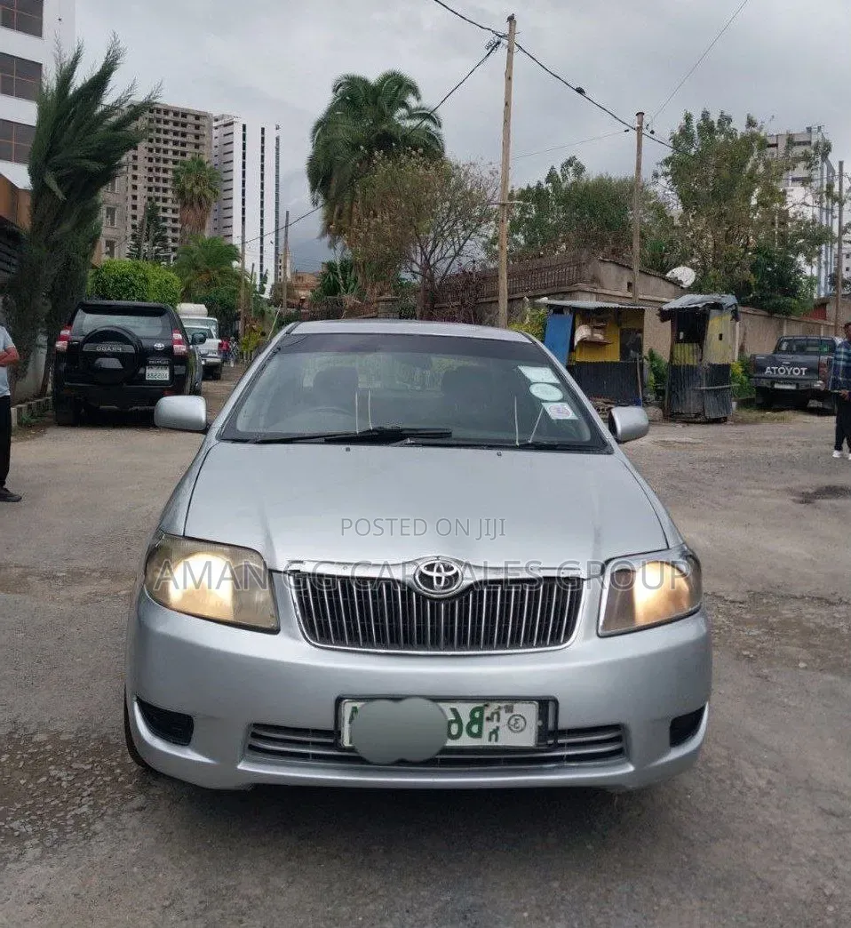 Toyota Corolla 2004 Silver