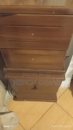 Bed With Bedside Cabinets