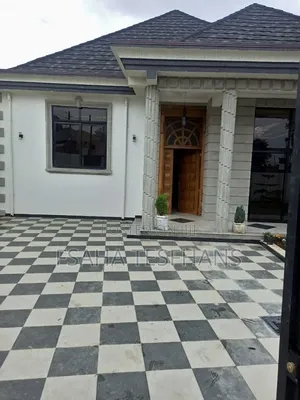 5bdrm House in Villa House, Yeka for rent