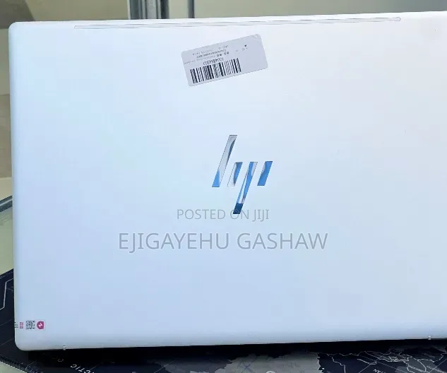 New Laptop HP Pavilion 13 16GB Intel Core i5 SSD 1T