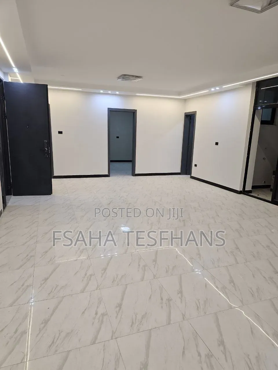 5bdrm House in Villa House, Yeka for rent