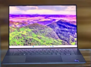New Laptop Dell 16GB Intel Core i9 SSD 512GB