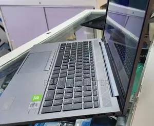New Laptop HP ZBook 14 16GB Intel Core i7 SSD 512GB