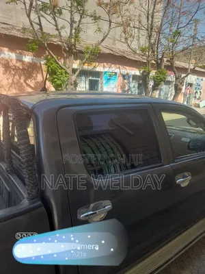 Toyota Hilux 2014 Brown