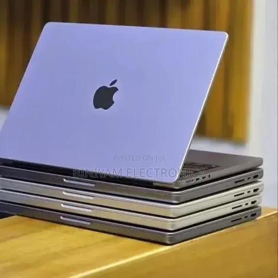 New Laptop Apple MacBook Pro 2021 M1 16GB Apple M1 Pro SSD 512GB