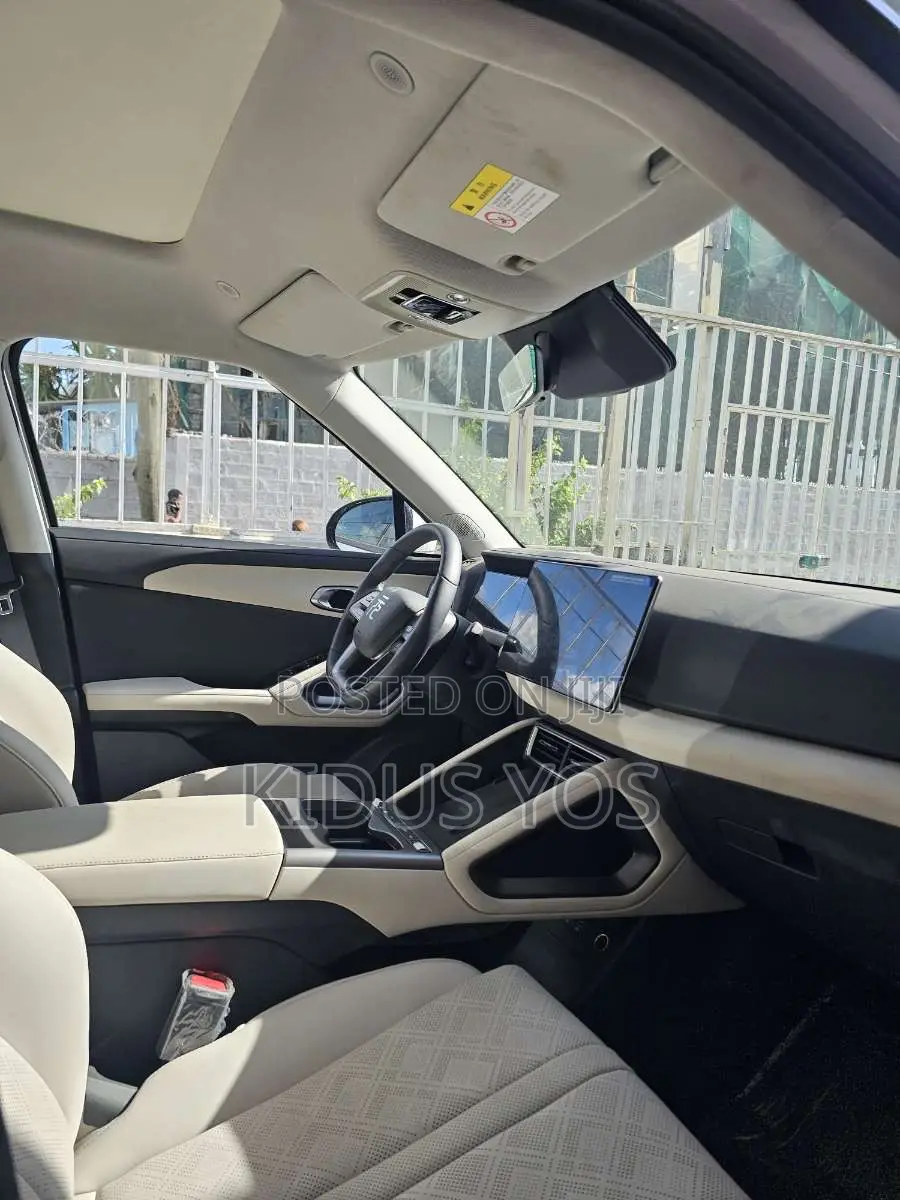 New BYD Yuan Up 2025 White