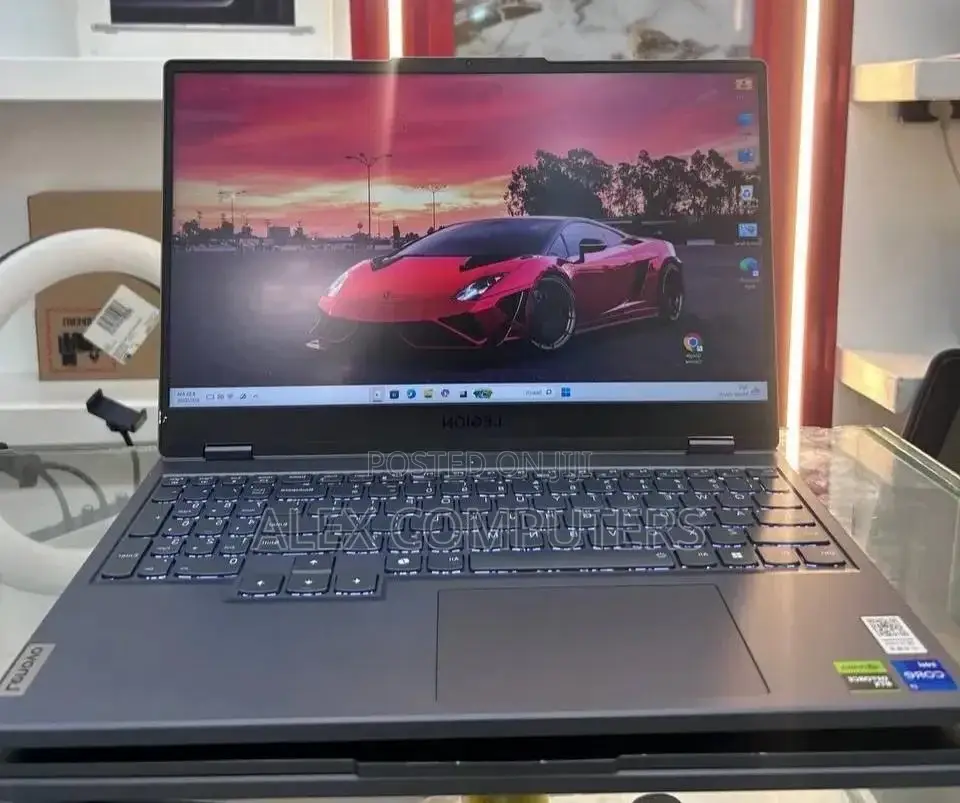 New Lenovo Legion Y7000P IRX9 Gaming Laptop 24GB Intel Core i7 SSD 1T