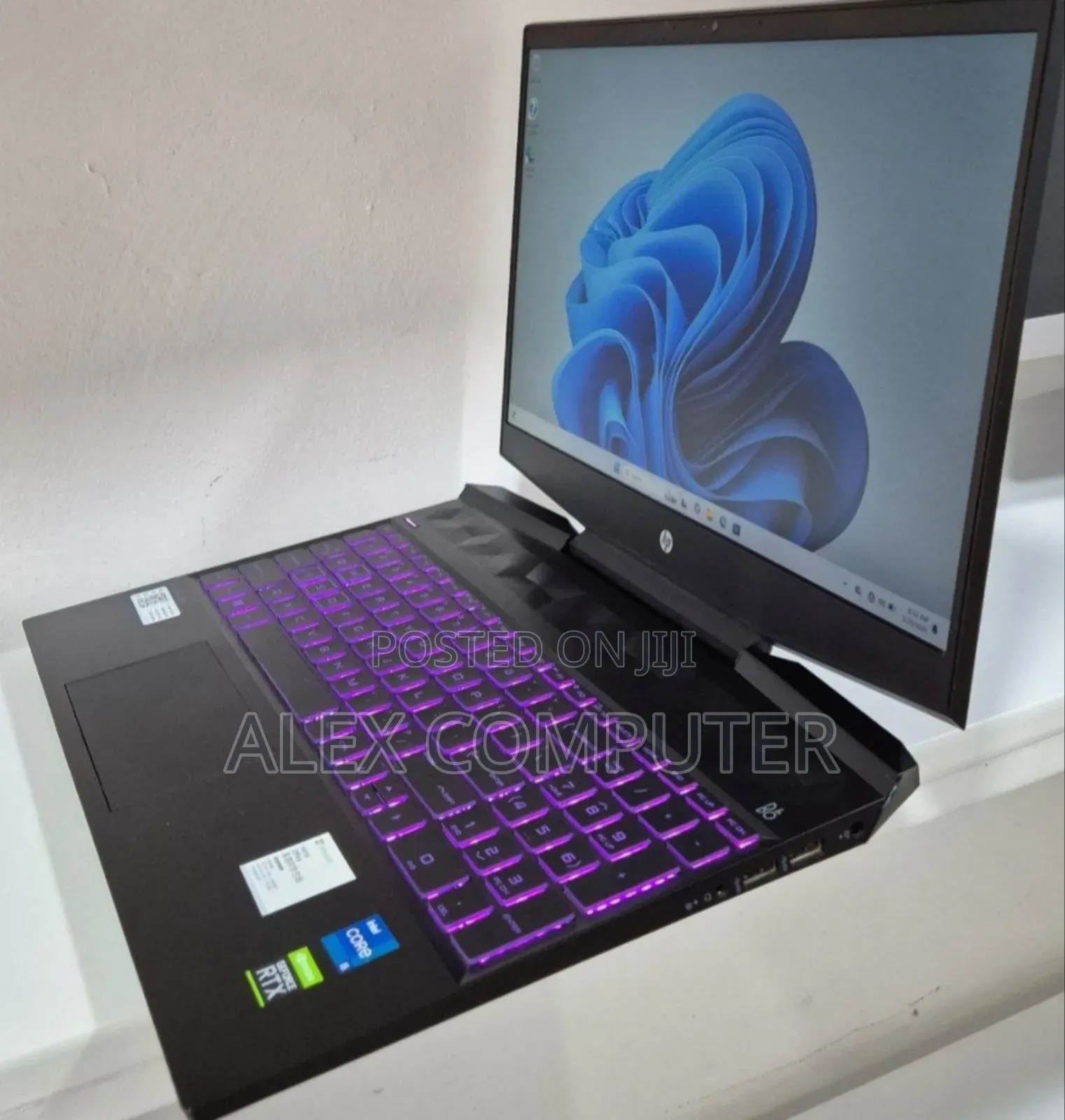 New Laptop HP Pavilion Power 15 16GB Intel Core i5 SSD 512GB