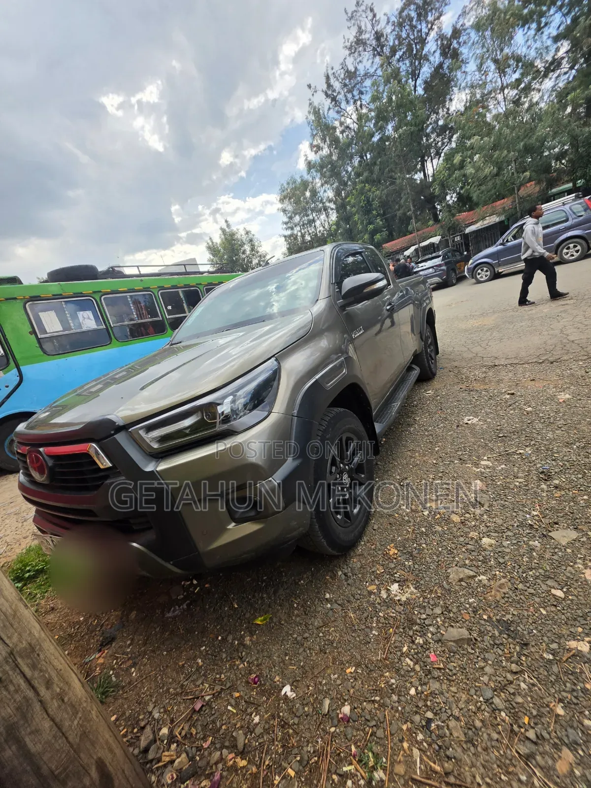Toyota Hilux 2022 Gray