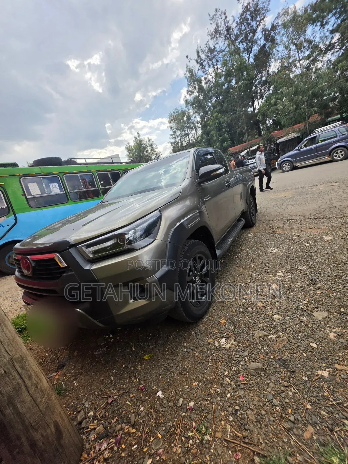 Toyota Hilux 2022 Gray