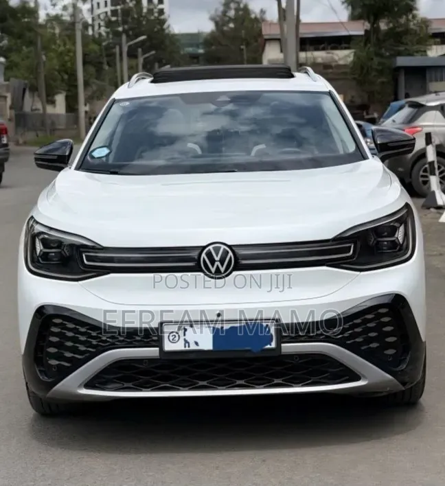 Volkswagen ID.6 2024 White