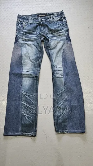 Low Rise Jeans