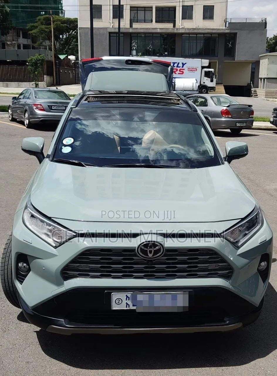Toyota RAV4 2020 Teal