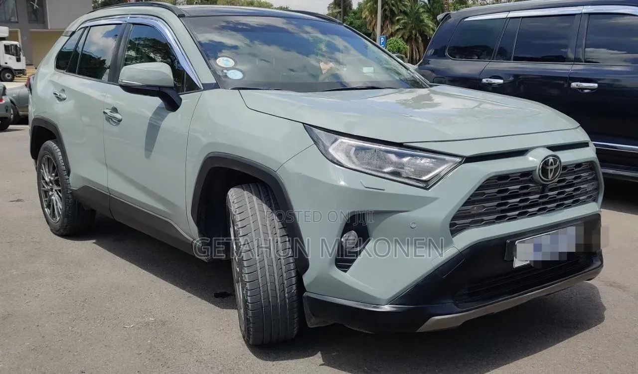 Toyota RAV4 2020 Teal