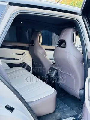 BYD Song Plus 2025 Teal
