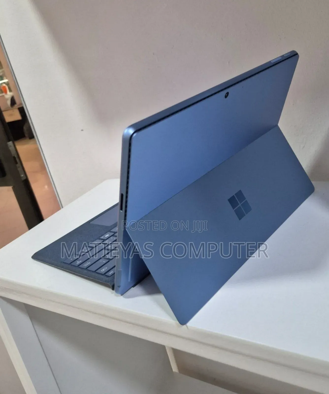 New Laptop Microsoft Surface 16GB SSD 512GB