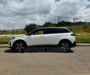 Peugeot 5008 1.2 PureTech 130 GT Line 2021 White
