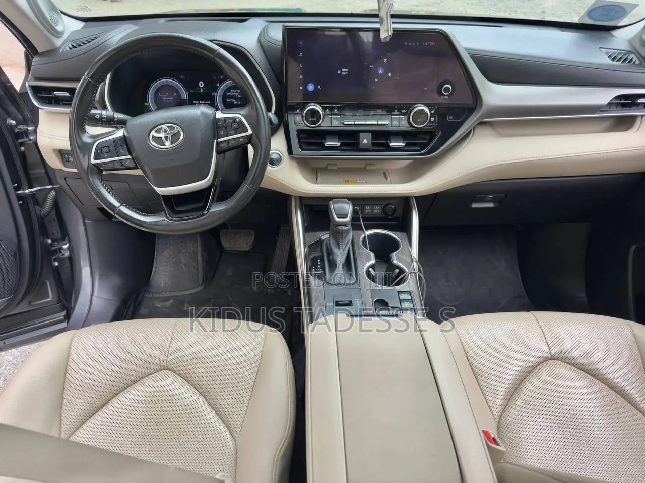 New Toyota Highlander Hybrid Limited 2024 Gray