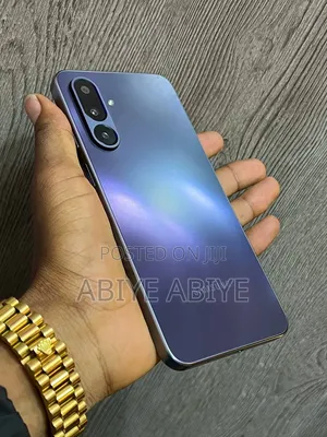 New Samsung Galaxy M36 5G 128 GB Blue