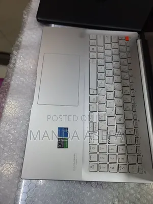 New Laptop Asus VivoBook 15 X505BA 16GB Intel Core i5 SSD 512GB