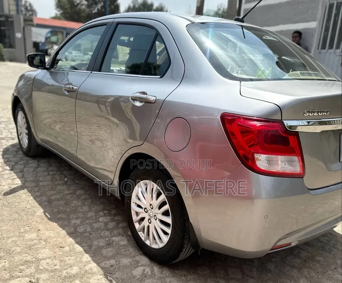 Suzuki Dzire 2022 Gray