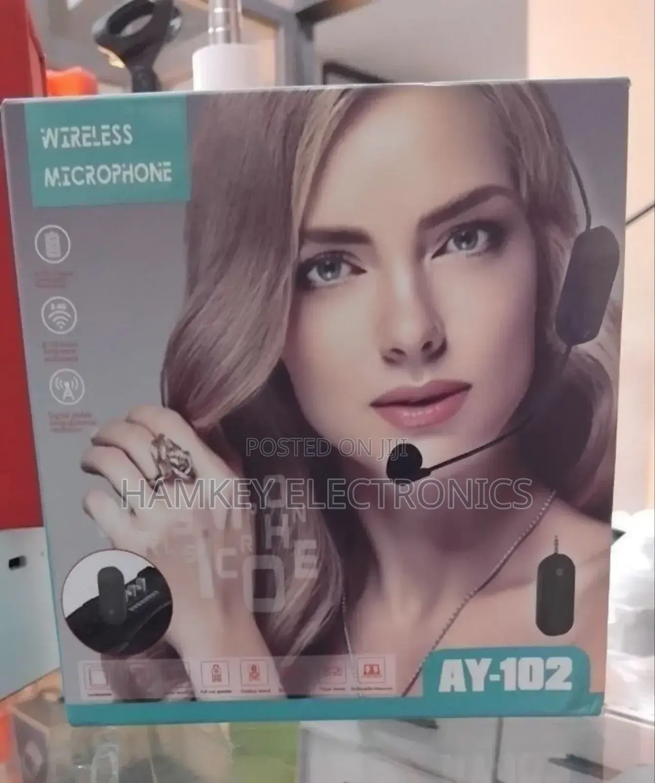 Ay-102 Wireless Lavalier Microphone