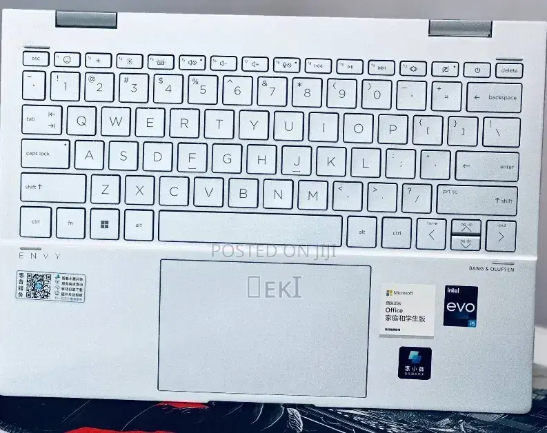 New Laptop HP Envy x360 16GB Intel Core i5 SSD 1T