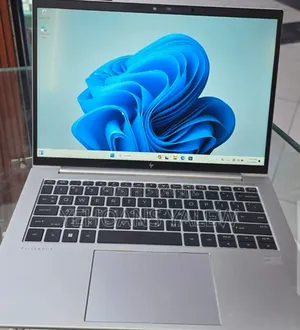 New Laptop HP EliteBook 840 G9 16GB Intel Core i7 SSD 512GB