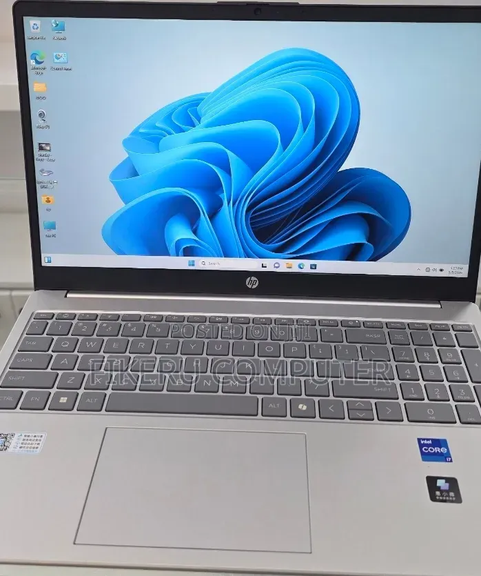 New Laptop HP Stream Notebook 16GB Intel Core i7 SSD 1T