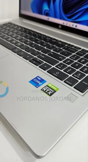 New Laptop HP ProBook 440 G10 16GB Intel Core i7 SSD 1T