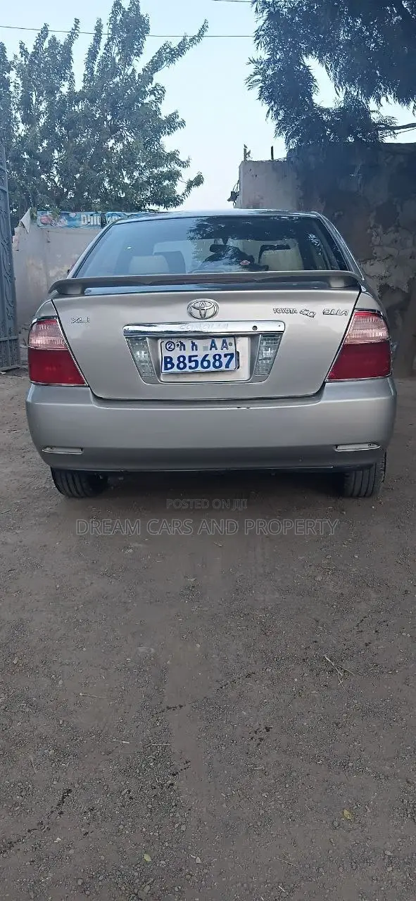 Toyota Corolla 1.4 VVT-i 2007 Gold