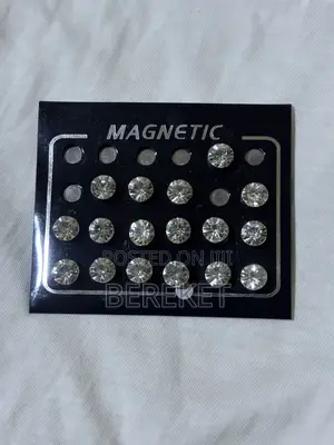 Magnetic Earrings Lotty ሎቲ የማግኔት ጆሮ ጌጥ