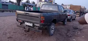 Toyota Hilux 1995 Black