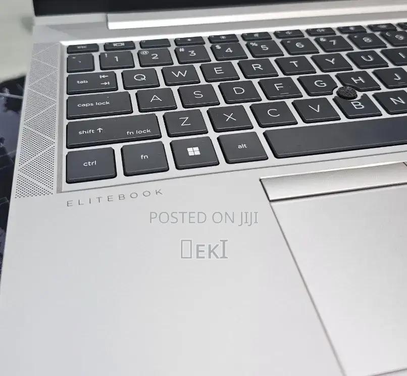 New Laptop HP EliteBook 845 G8 16GB AMD Ryzen 5 SSD 512GB