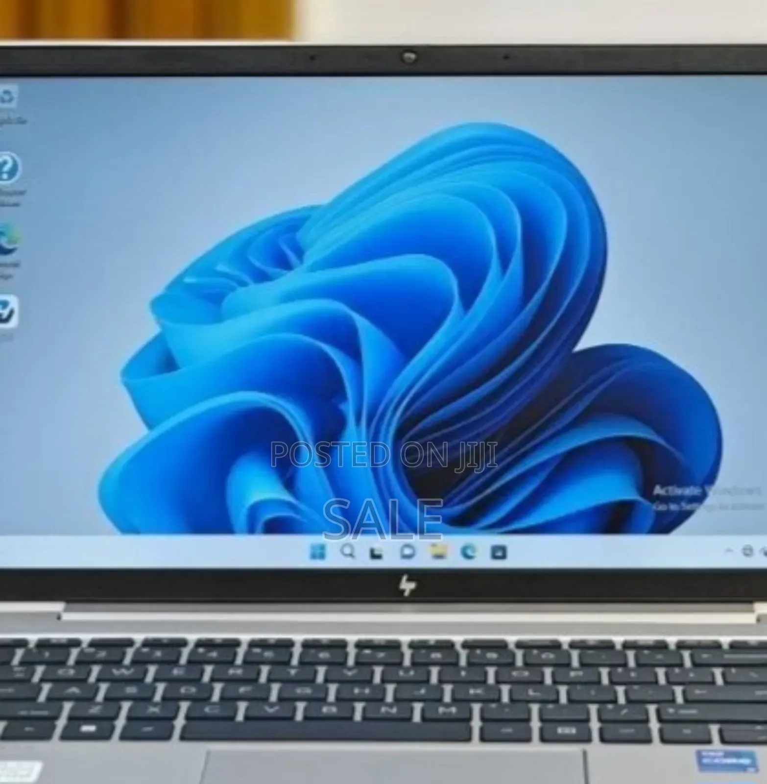 New Laptop HP EliteBook 640 G10 16GB Intel Core i7 SSD 1T