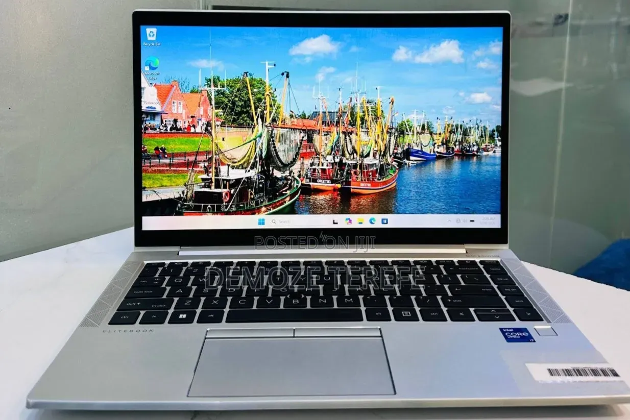 New Laptop HP EliteBook 840 16GB Intel Core i7 SSD 512GB