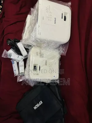 Epson Eb-2042 Full Hd 3lcd Wifi Wireless Cinema Projector 4,400-Lumens