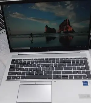 New Laptop HP EliteBook 850 G8 16GB Intel Core i5 SSD 512GB