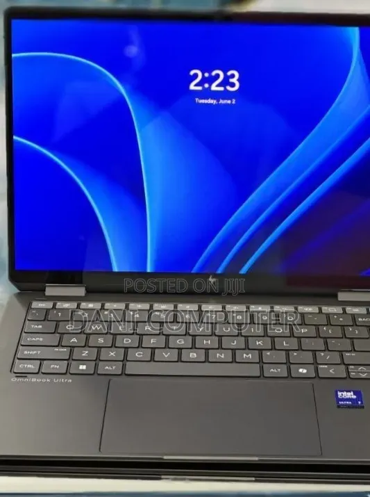 New Laptop HP OmniBook 5 14" 16GB Intel Core Ultra 7 SSD 1T