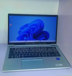 New Laptop HP EliteBook 840 G8 16GB Intel Core i5 SSD 512GB