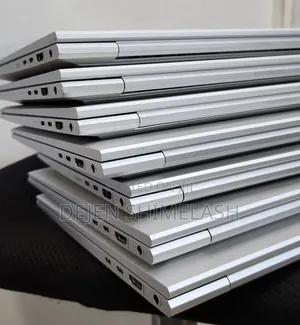 New Laptop HP EliteBook 830 G8 16GB Intel Core i5 SSD 512GB