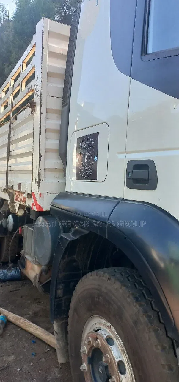 Iveco Balatoli. Kena Tesabi