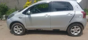 Toyota Yaris 1.0 2006 Silver