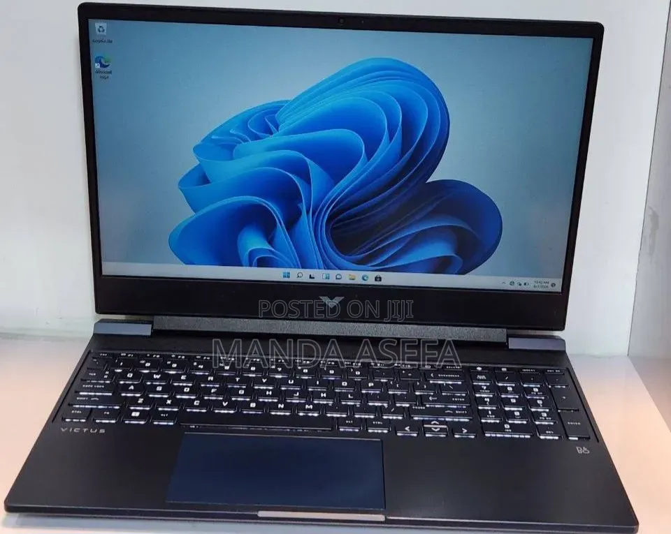 New Laptop HP Victus 15 24GB Intel Core i5 SSD 512GB