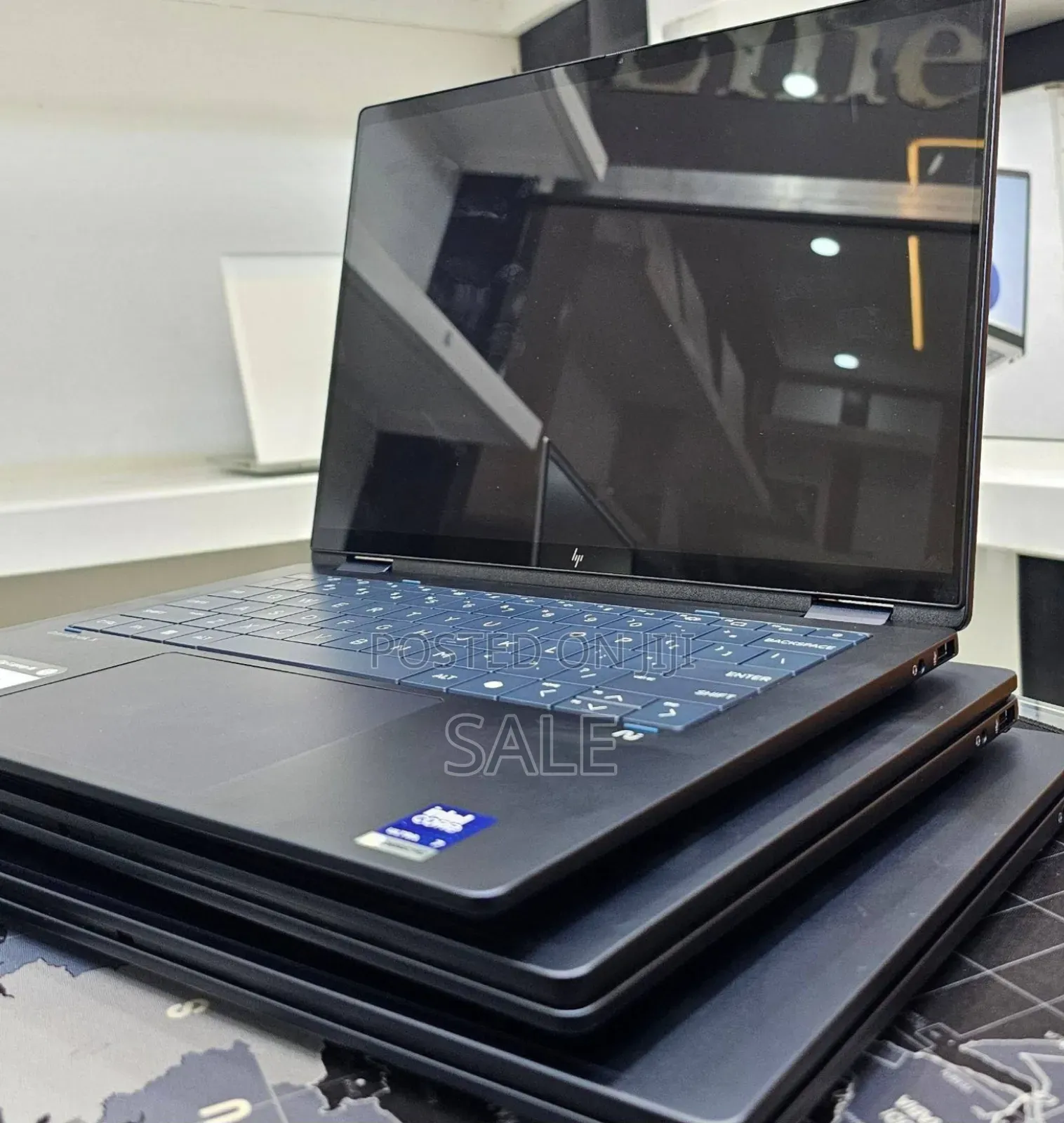 New Laptop HP OmniStudio X All-in-One 16GB Intel Core Ultra 7 SSD 1T