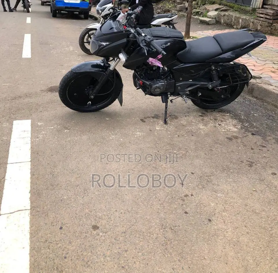Bajaj Pulsar 180 2018 Black