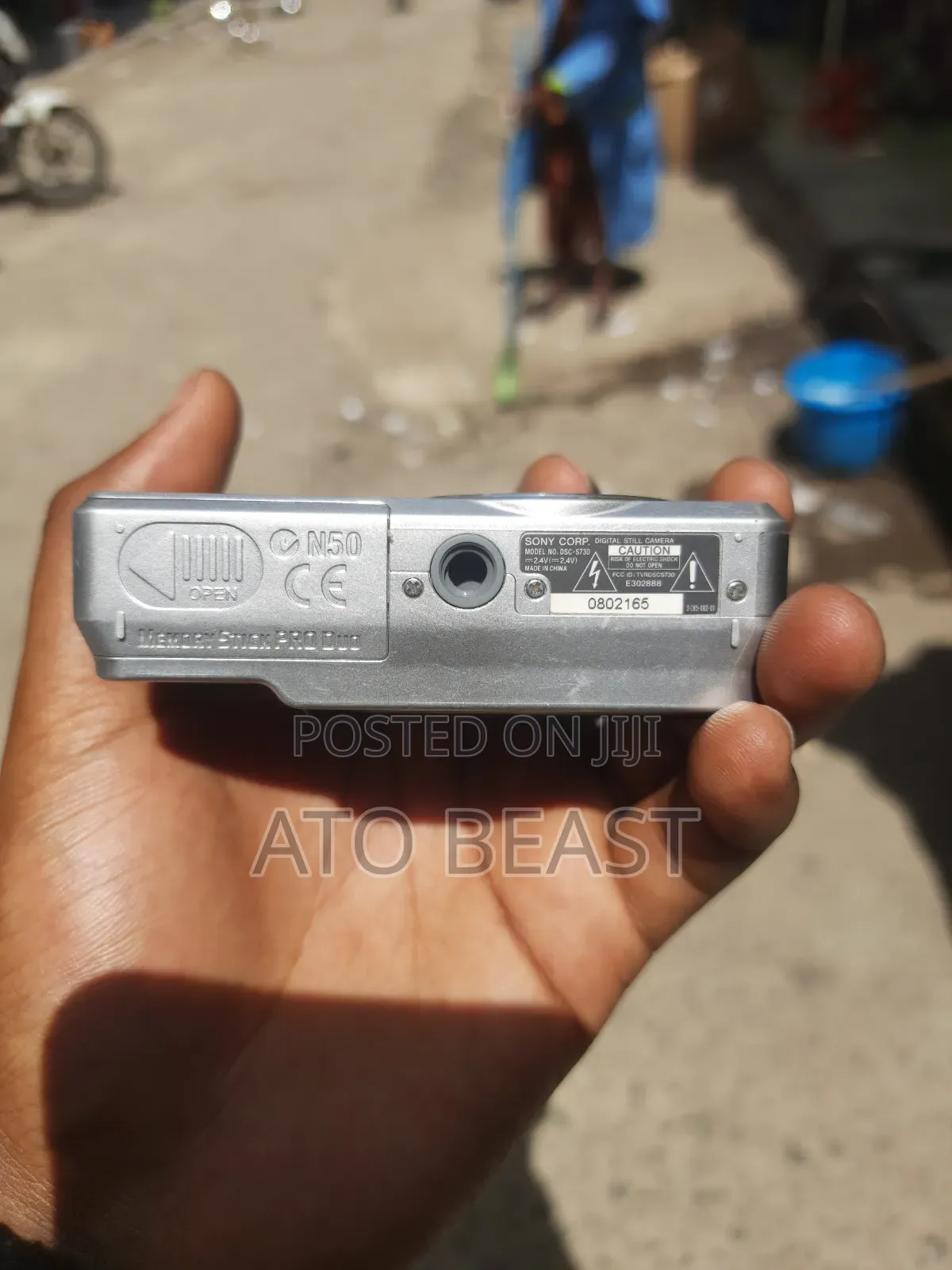 Sony Cyber-Shot DSC-S730 Digital Camera. It Features a 7.2-Megapixel