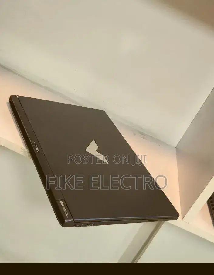 New Laptop HP Victus 15 24GB Intel Core i5 SSD 512GB