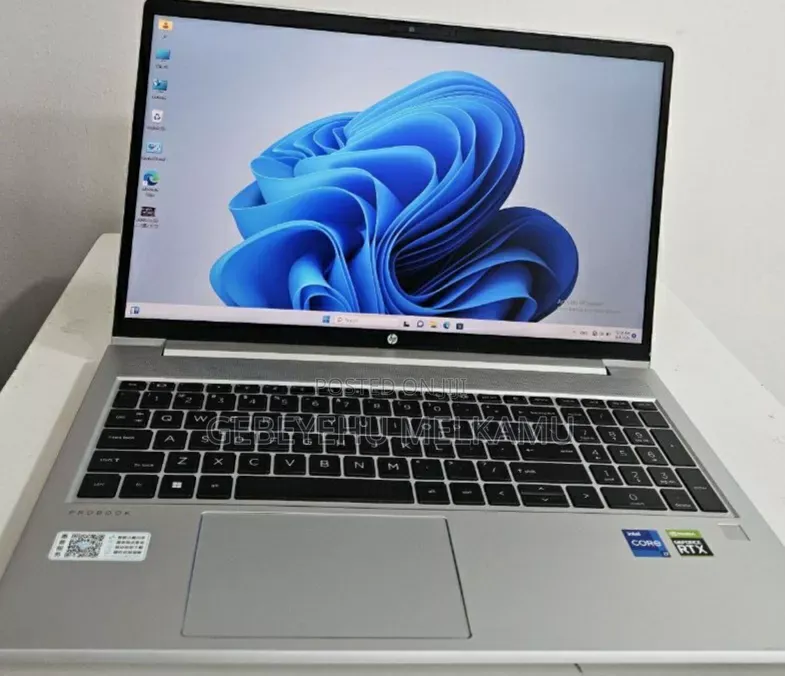New Laptop HP 16GB Intel Core i7 SSD 1T